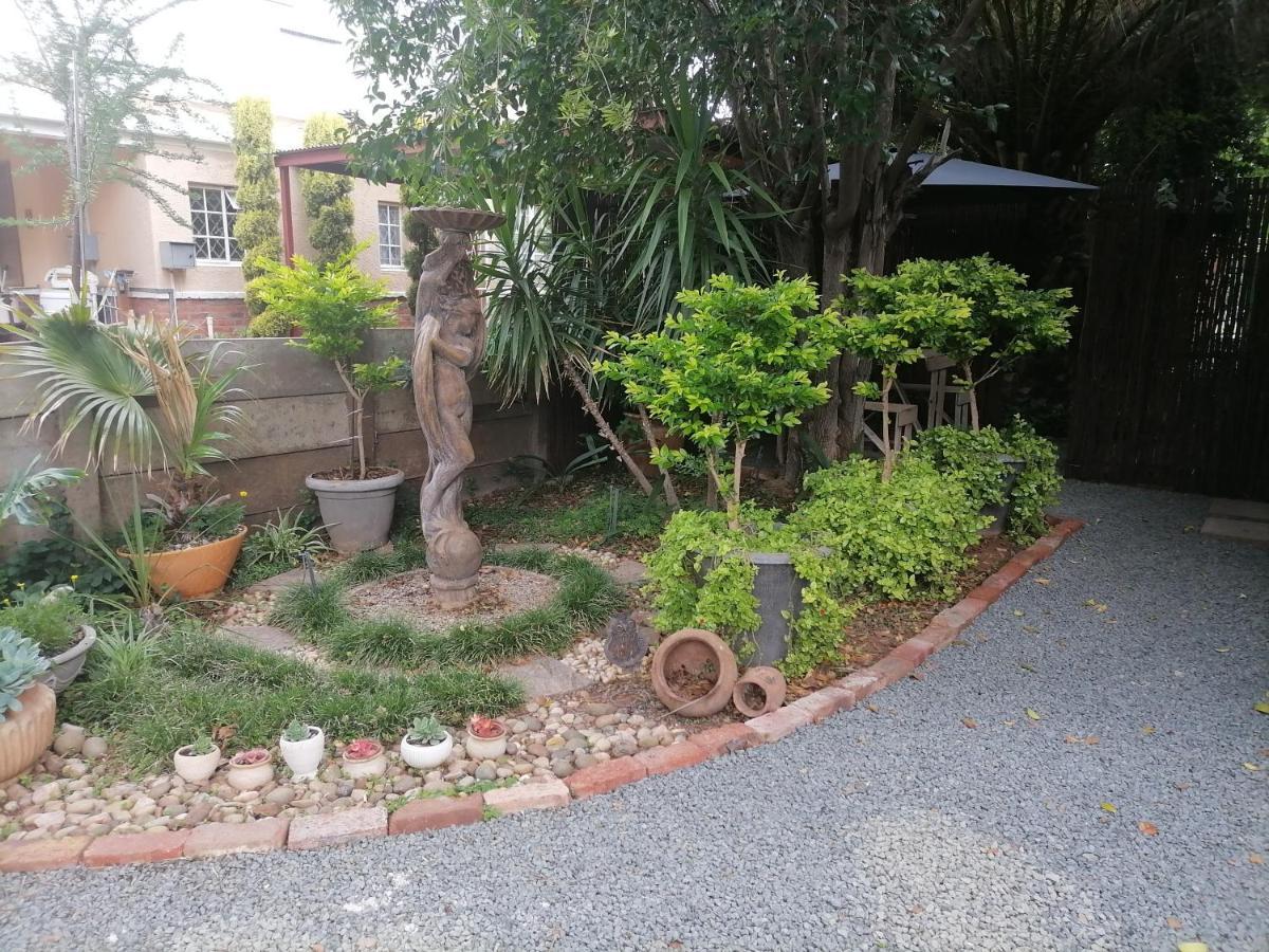 Biki Plek Apartamento Kimberley Exterior foto